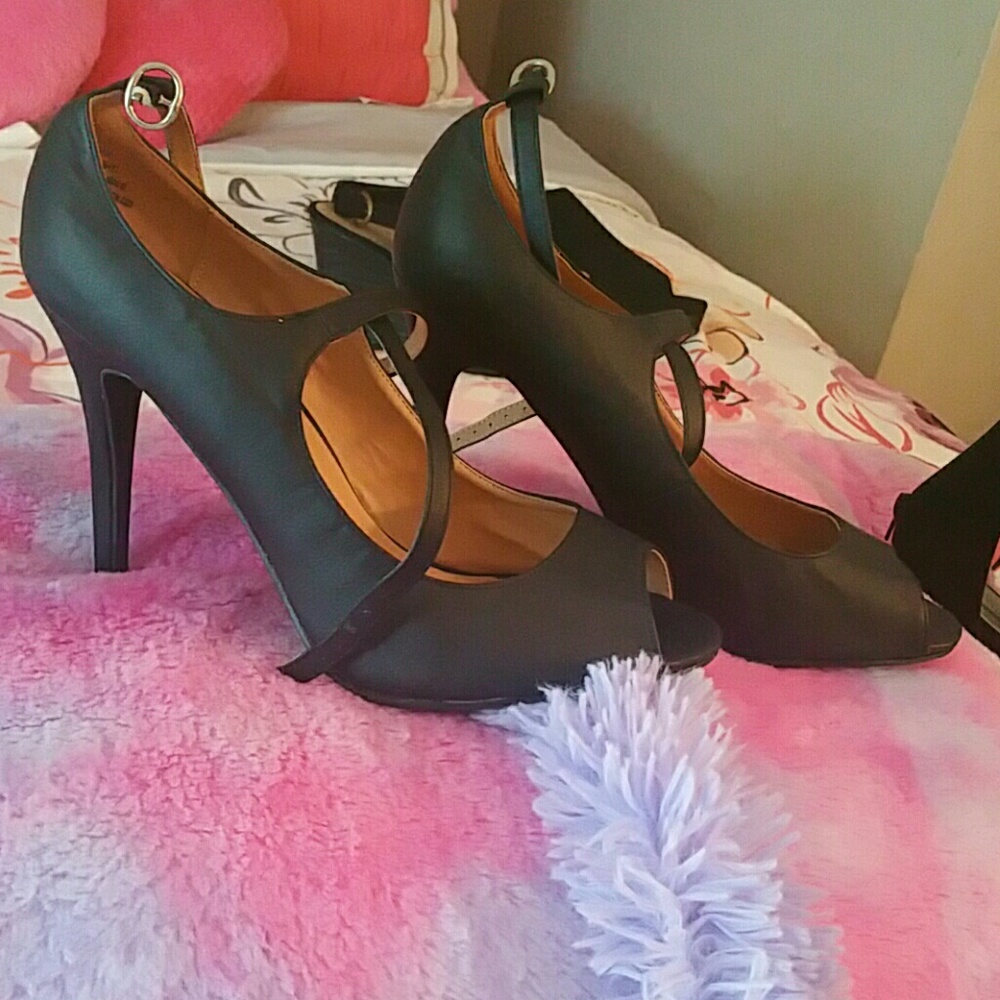 Cute high heels!